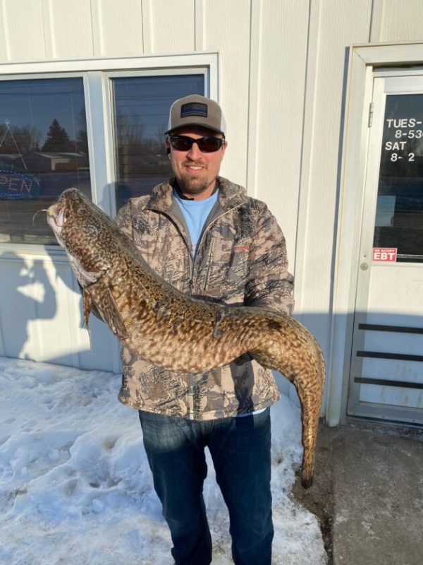 17RecordBurbot1-630x840